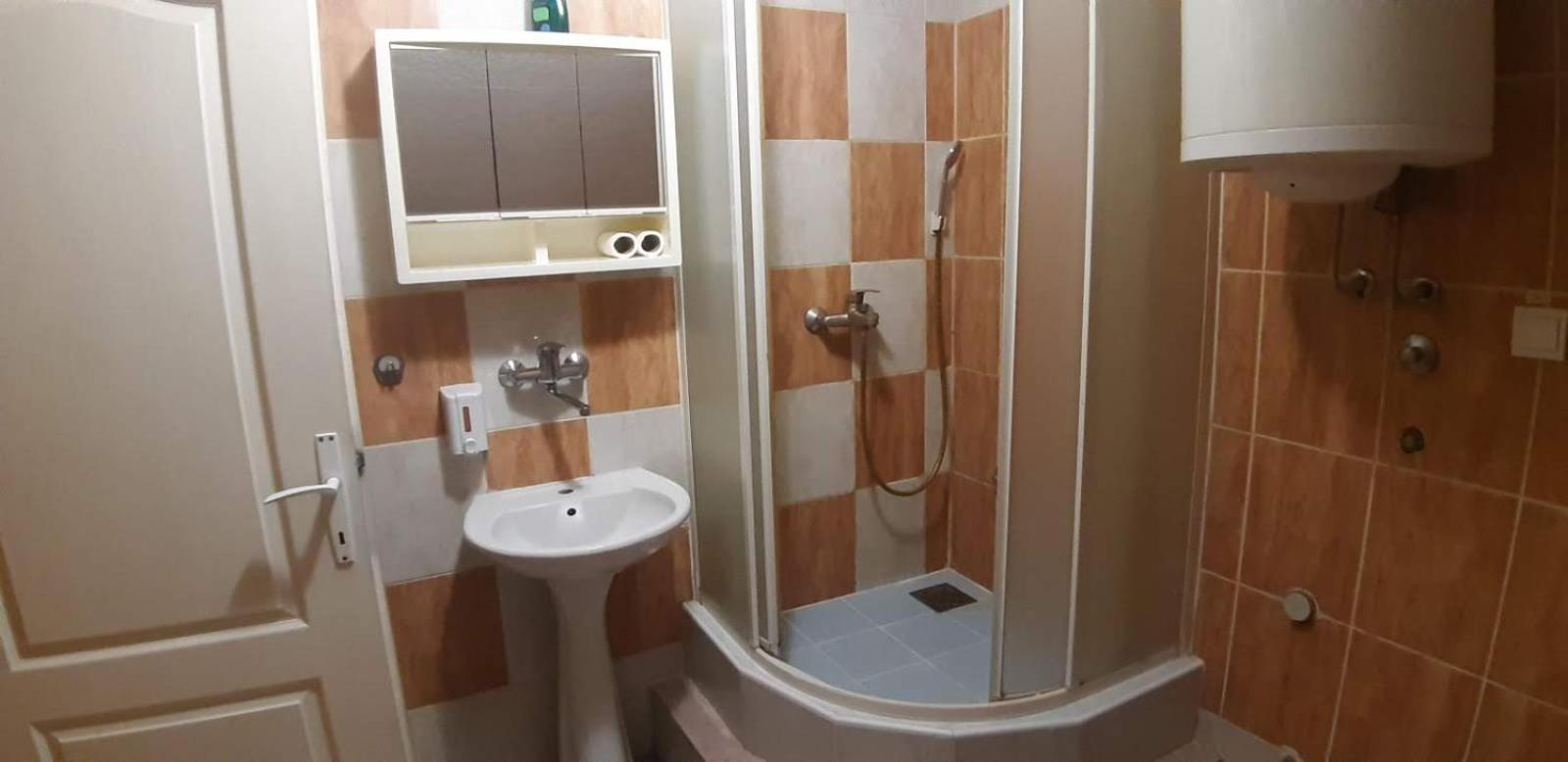 Rosso Apartments 2 贝尔格莱德 外观 照片